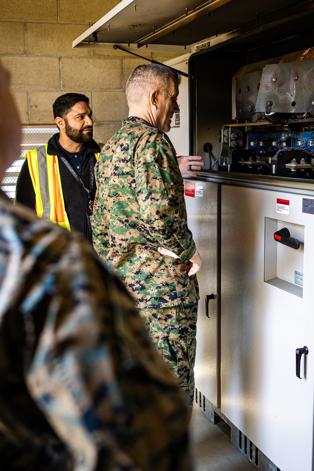 Major General Jason G. Woodworth Visits MCRD San Diego