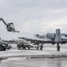 Maintainers deice A-10 Thunderbolt aircraft