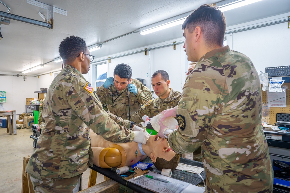 Oregon Guard Combat Medics Test Drone Delivery in Recertification