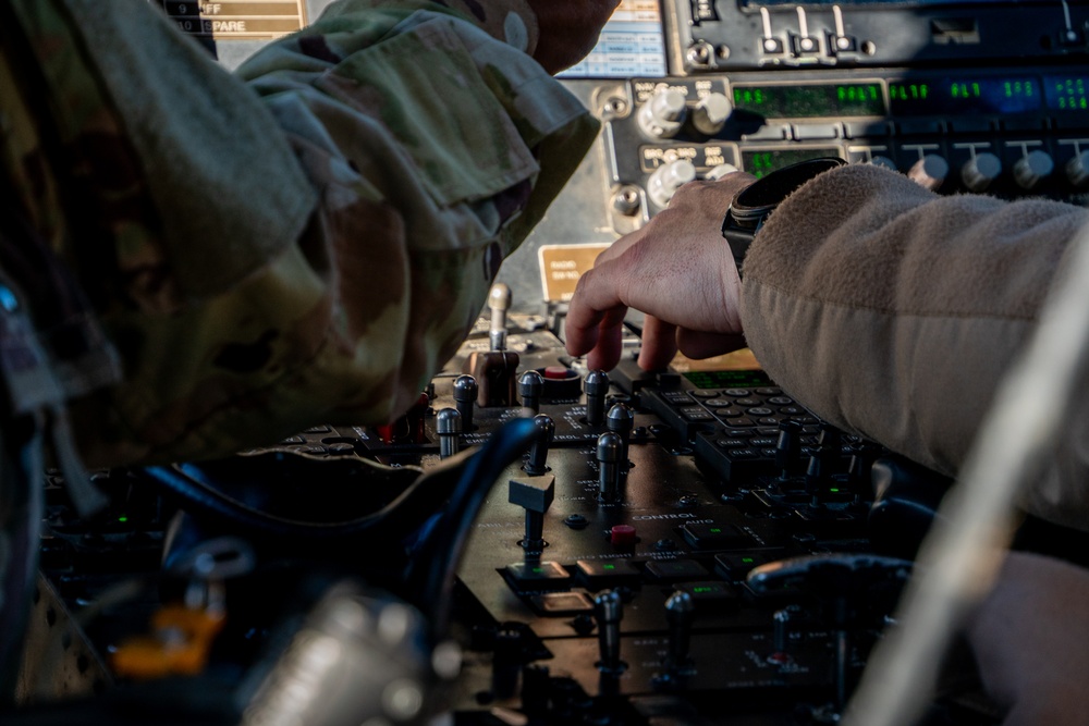 1st Air Cavalry Brigade takes flight during Exercise Combined Resolve