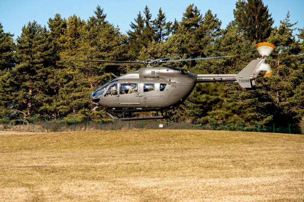 1st Air Cavalry Brigade takes flight during Exercise Combined Resolve