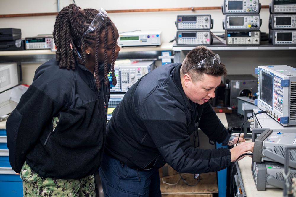 USS John C. Stennis’ (CVN 74) Light Facilities Complex