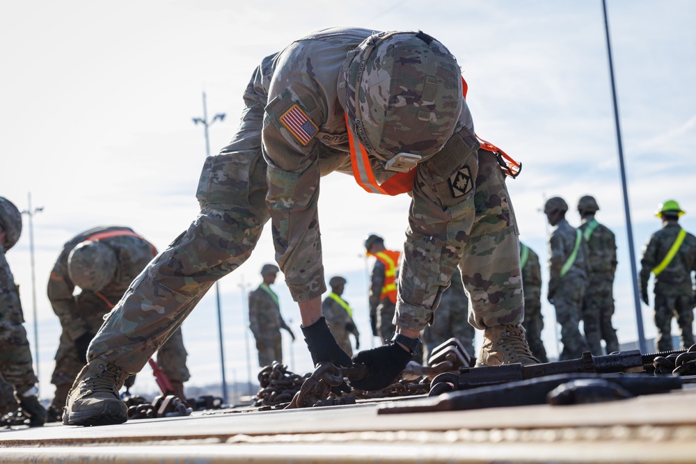 1-14 Soldiers Conduct Railhead Ops