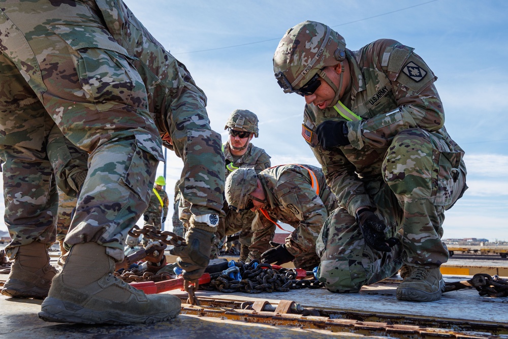 1-14 Soldiers Conduct Railhead Ops