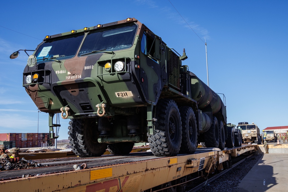 1-14 Soldiers Conduct Railhead Ops