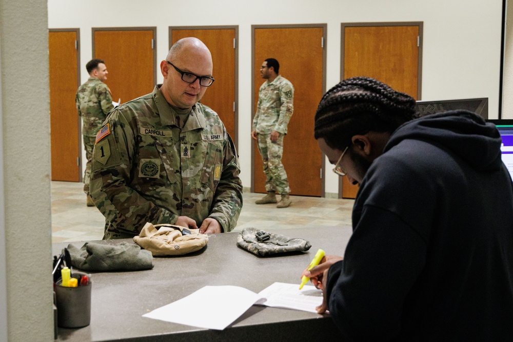 2-20th FAR Soldiers Participate in Army's New R2O Initiative