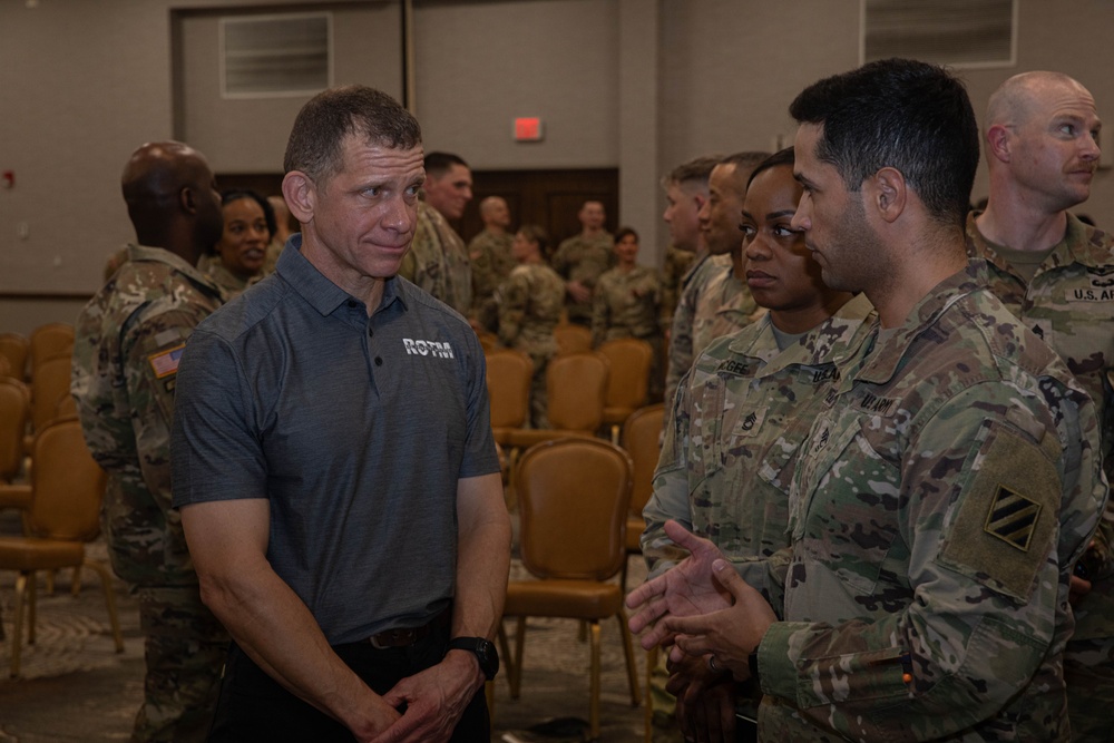 16th Sergeant Major of the Army visits Fort Stewart