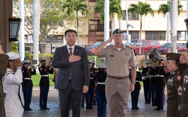 Mongolian Minister of Defense visits U.S. Indo-Pacific Command