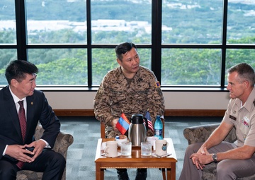 Mongolian Minister of Defense visits U.S. Indo-Pacific Command