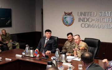 Mongolian Minister of Defense visits U.S. Indo-Pacific Command