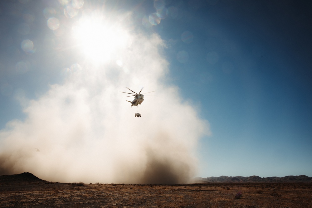 CLB-7, HMLA-269, HMH-461, participate in AMOC