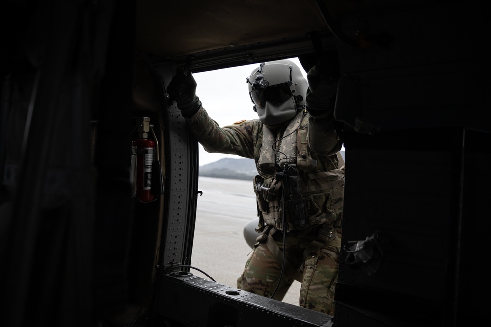 AKARNG infantry and aviators team up during winter FTX