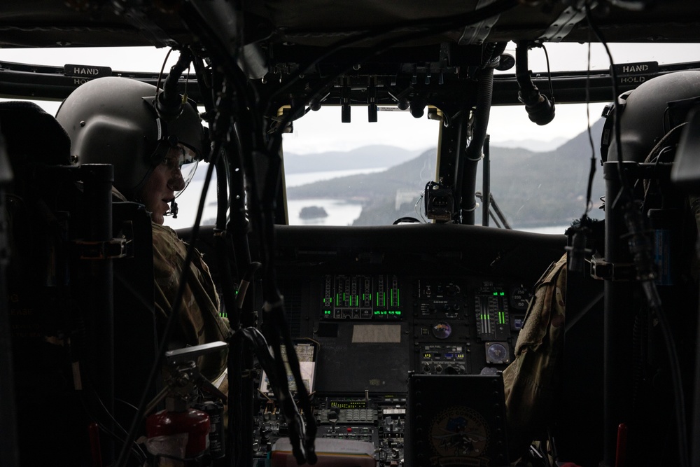 AKARNG infantry and aviators team up during winter FTX