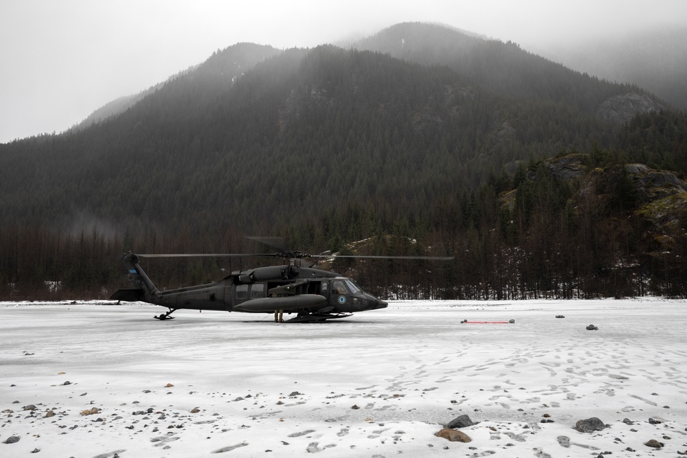 AKARNG infantry and aviators team up during winter FTX