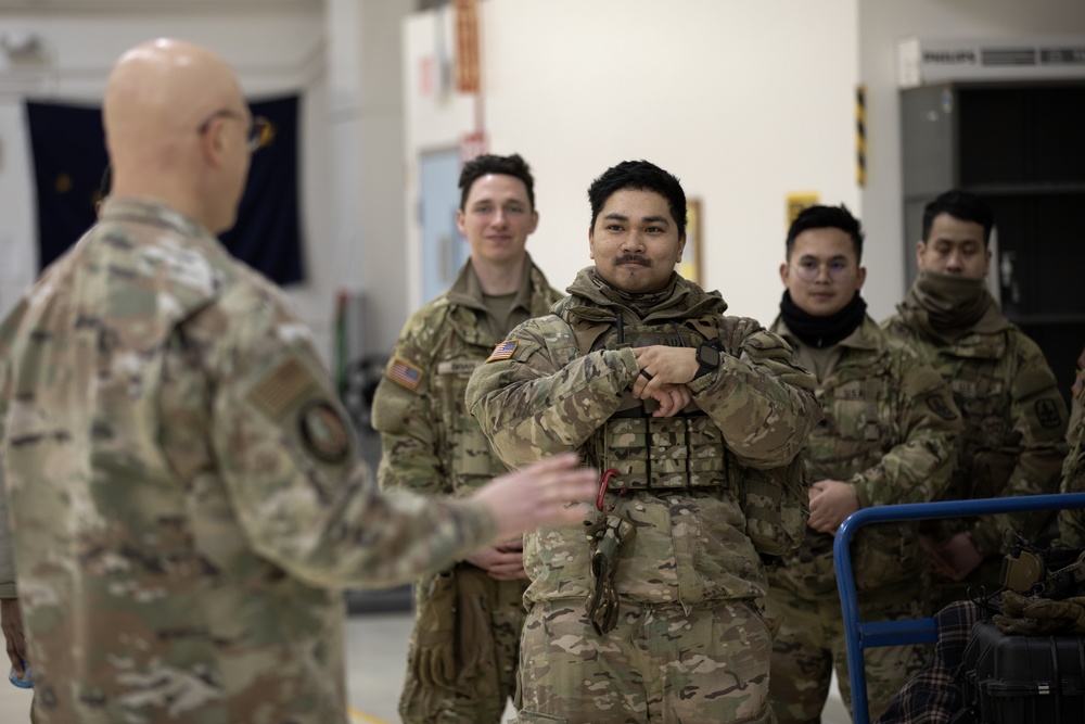 AKARNG infantry and aviators team up during winter FTX