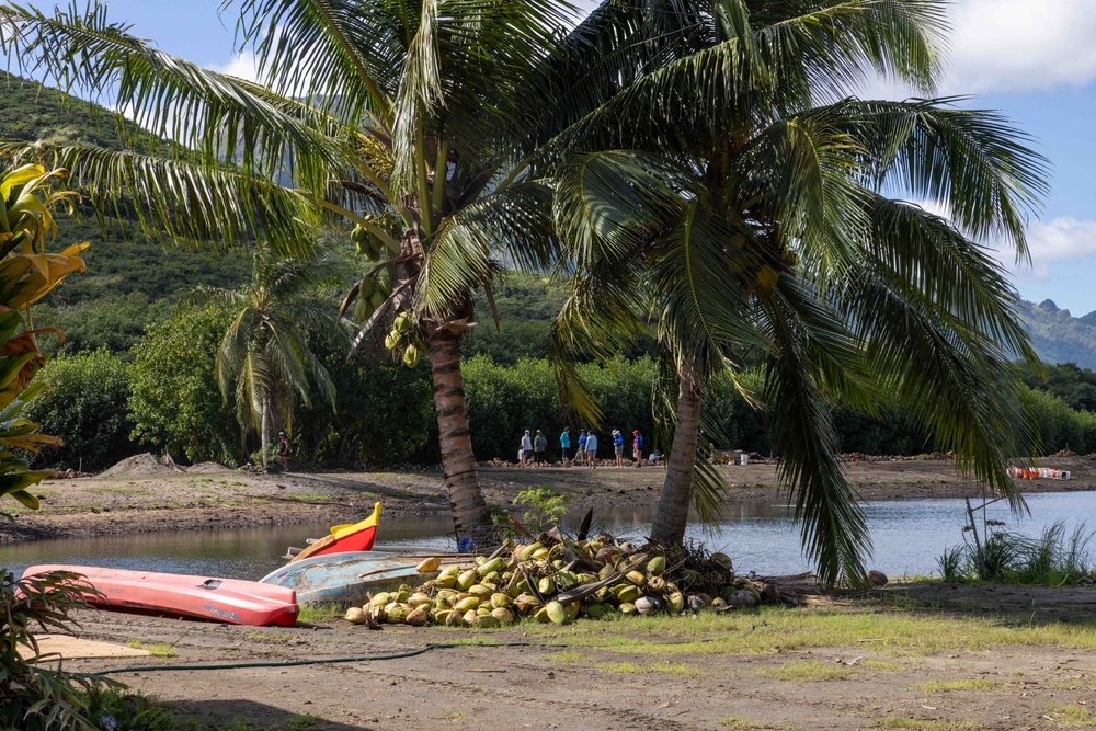 PMRF Sailors and Civilians Volunteer at Alakoko Fish Pond