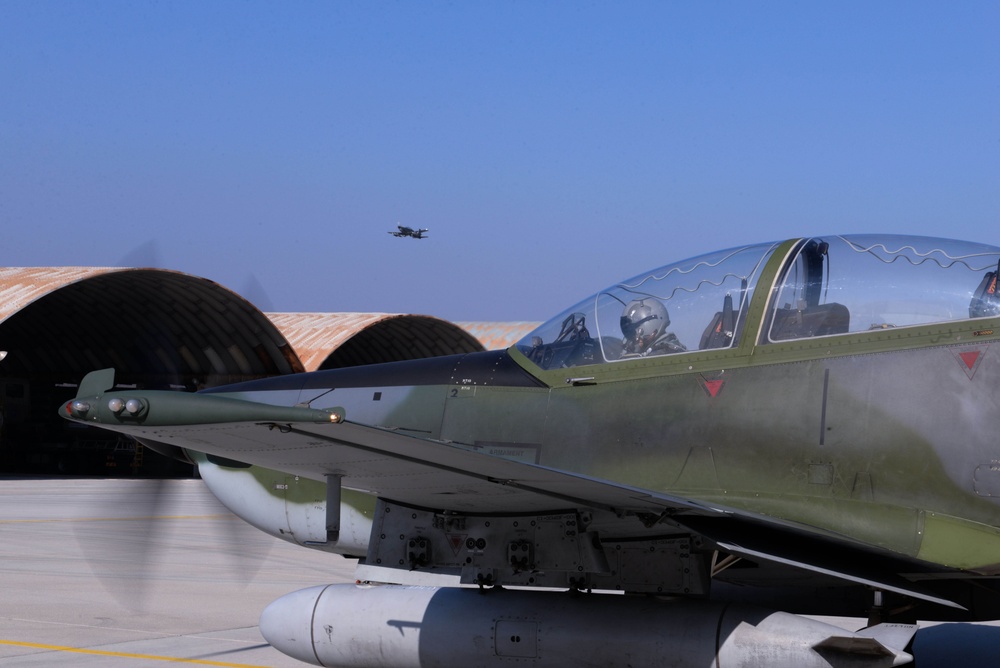 ROKAF pilots prepare for take of during Buddy Squadron 25-4