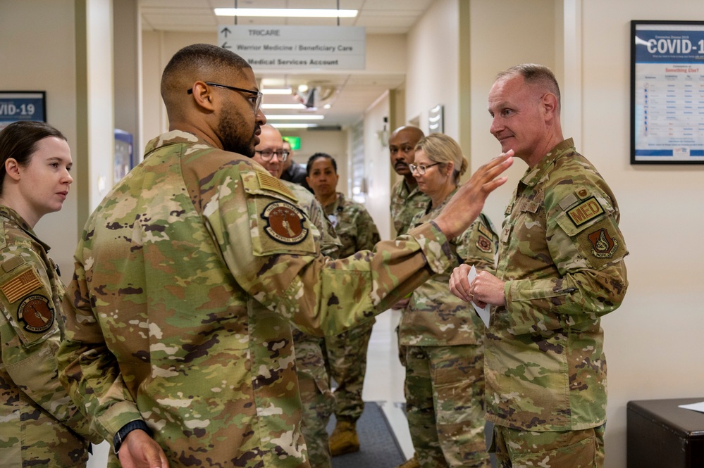 Misawa’s 35th Medical Group Hosts PACAF Surgeon General