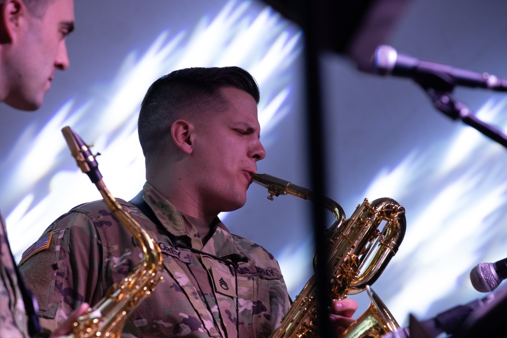 338th Army Band Performs at Zehnder’s Snowfest