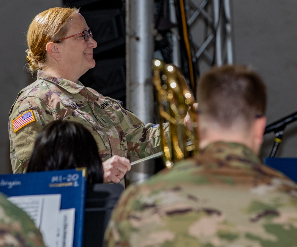 338th Army Band Performs at Zehnder’s Snowfest