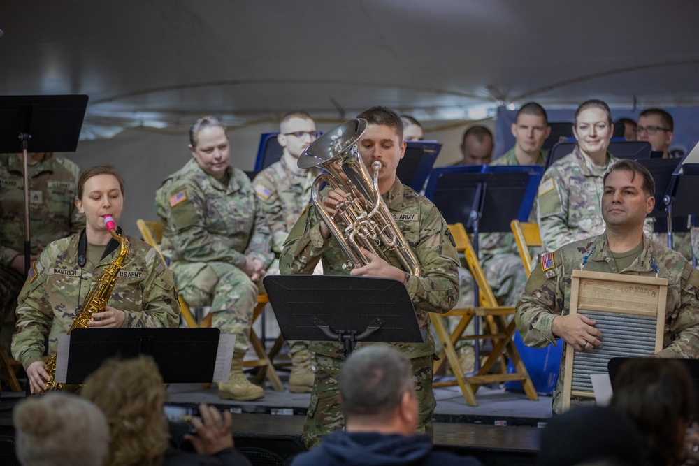 338th Army Band Performs at Zehnder’s Snowfest