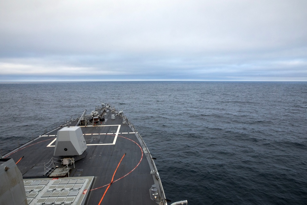 Wayne E. Meyer Streams in the Pacific Ocean