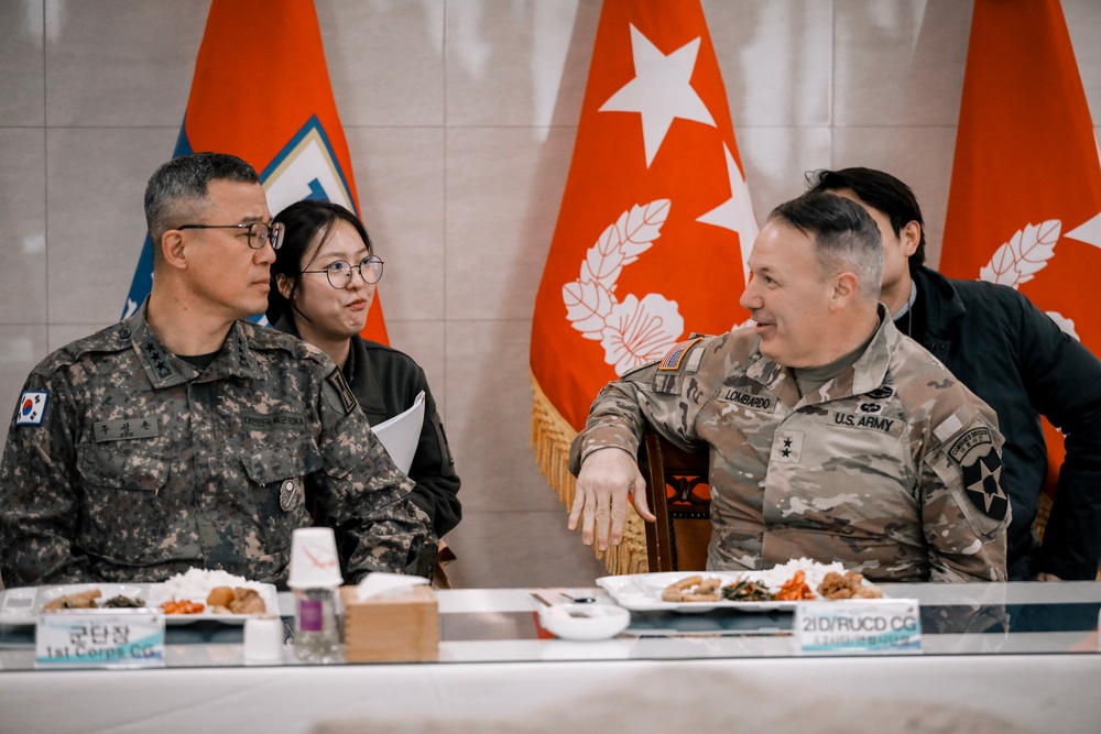 W6 2ID/ROK Army Meeting