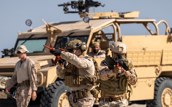FASTCENT Marines participate in joint training with Kuwaiti armed forces