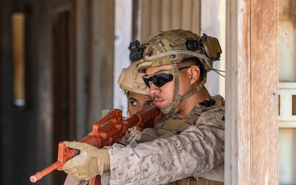 FASTCENT Marines participate in joint training with Kuwaiti armed forces