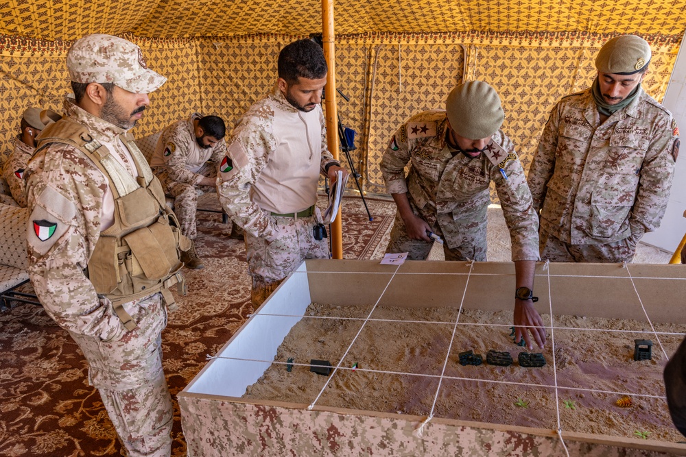 FASTCENT Marines participate in joint training with Kuwaiti armed forces