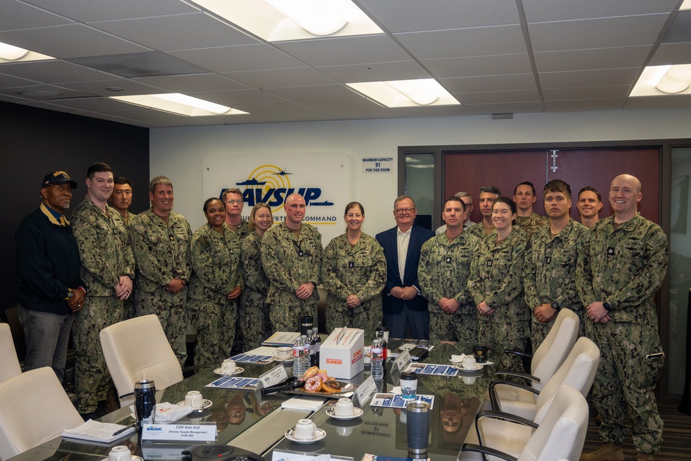 NAVSUP Deputy Commander Visits NAVSUP FLC San Diego