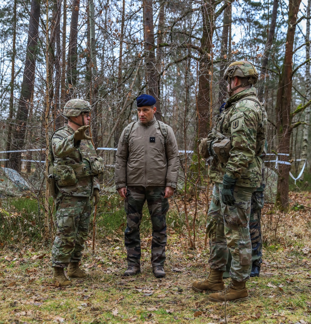 French Army Brig. Gen. Marc Galan visits 41st FAB Soldiers during Brigade Exercise