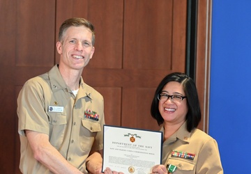 United States Navy Band Presents Awards at All Hands Meeting