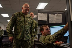 Master Chief Petty Officer of the Navy James Honea Meets with Navy Recruiting Nation HQ [Image 3 of 3]