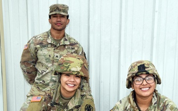 NAMRU San Antonio Soldiers received Quarterly, Yearly Recognition within NMR&amp;D