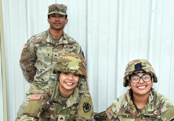 NAMRU San Antonio Soldiers received Quarterly, Yearly Recognition within NMR&amp;D