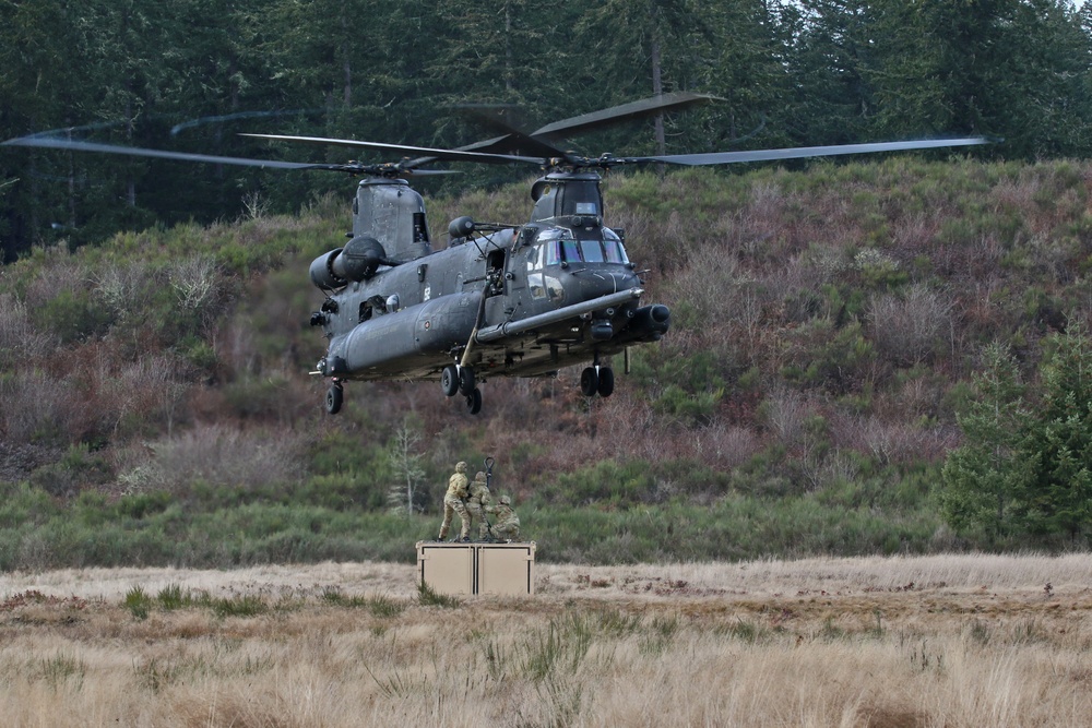 Sustainment Soldiers Learn Sling Load Operations