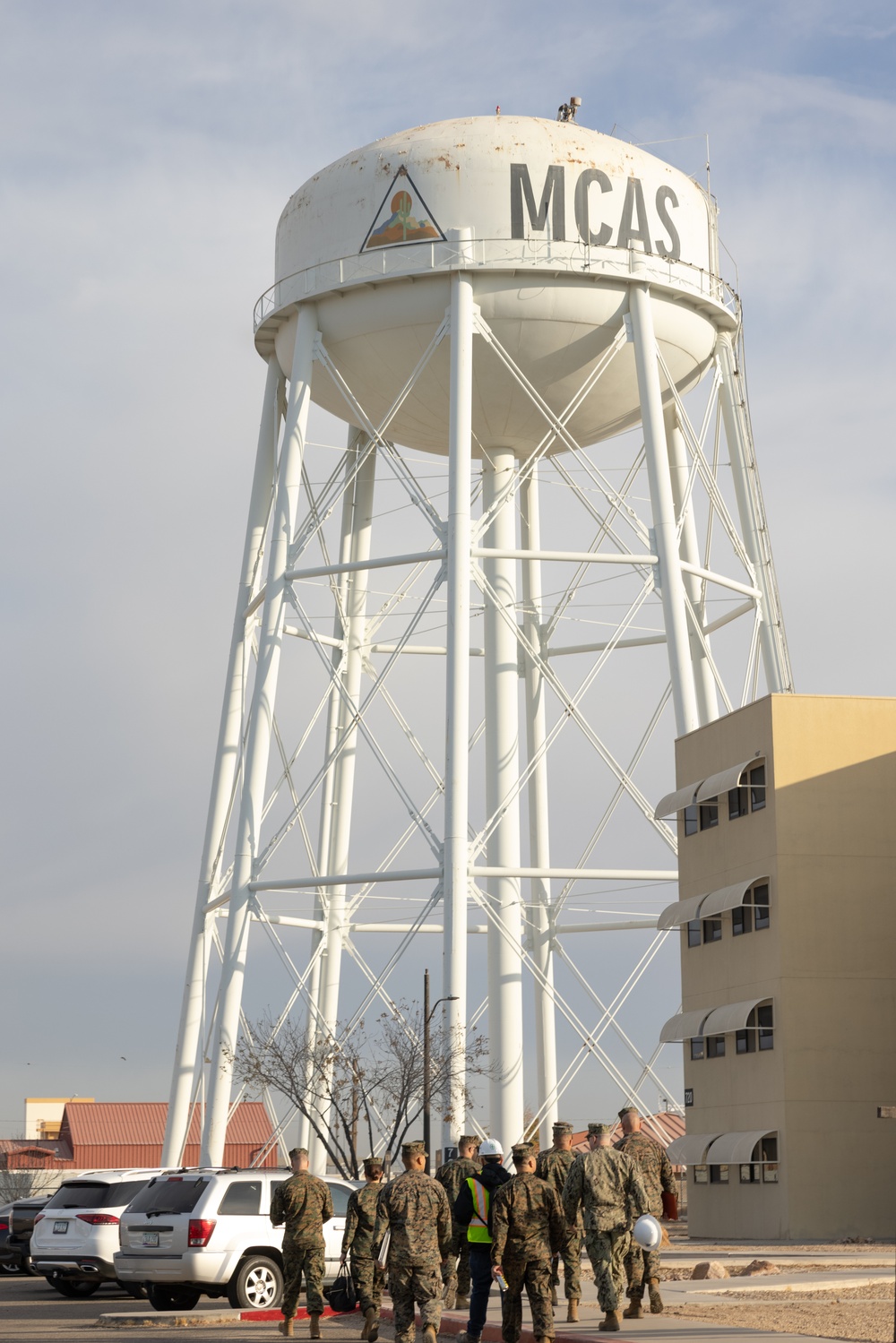 Maj. Gen. Jason G. Woodworth visits MCAS Yuma