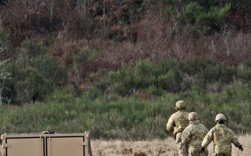 Sustainment Soldiers Learn Sling Load Operations