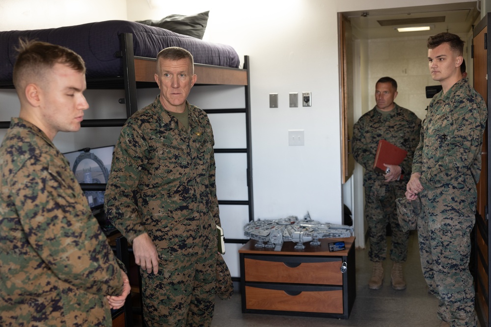 Maj. Gen. Jason G. Woodworth visits MCAS Yuma