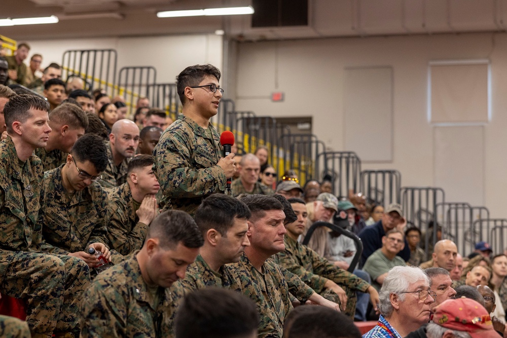 MCRDPI &amp; ERR Commanding General Townhall