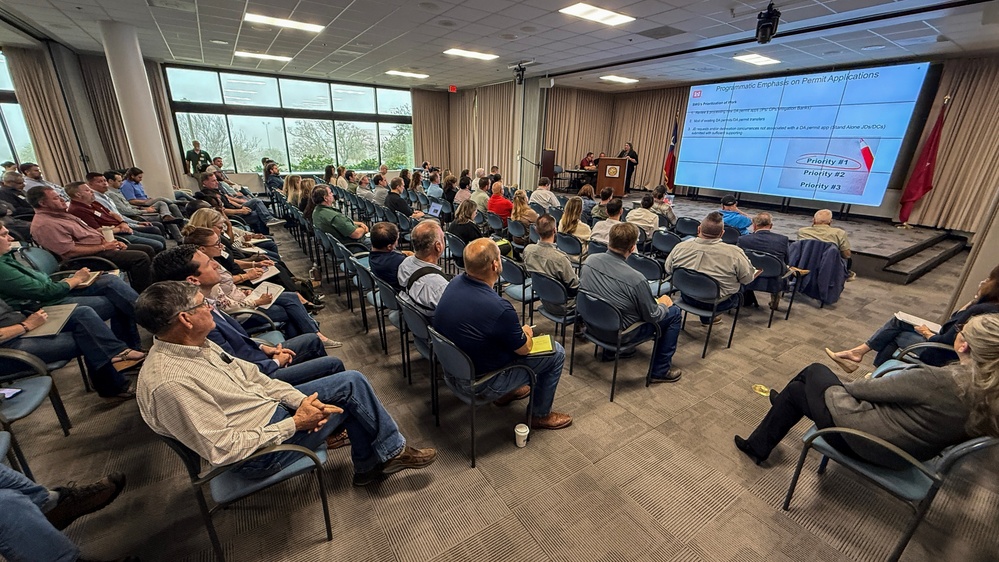 Galveston District Hosts Regulatory Outreach Event