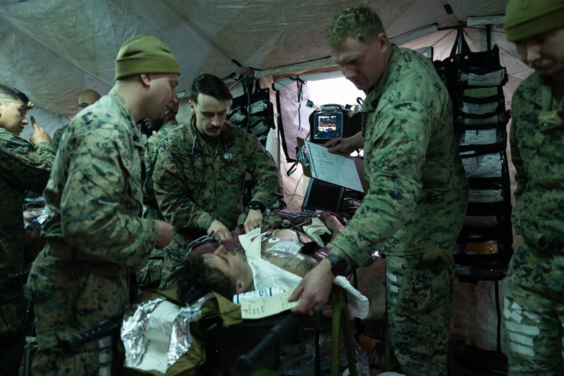 26th MEU treats mass casualty during EOTG training