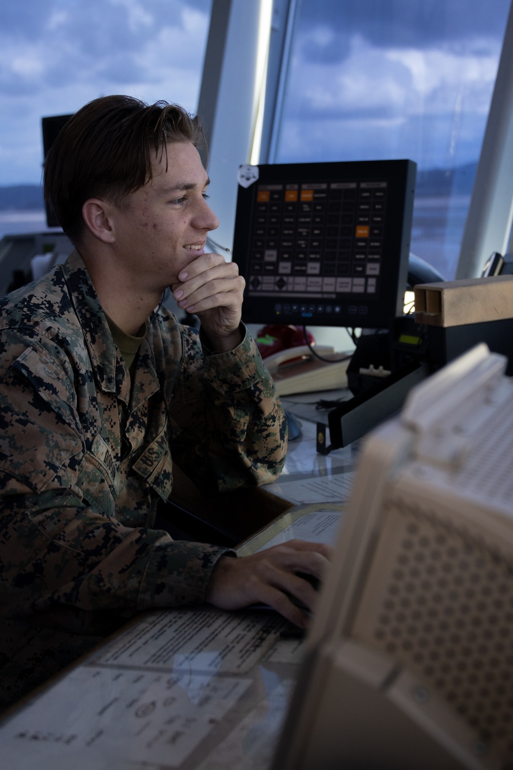 Air Traffic Control Operators Monitor Flight Line on MCAS Miramar