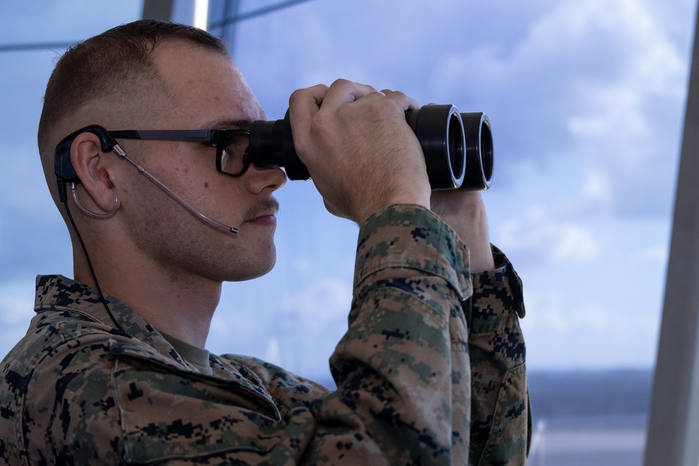 Air Traffic Control Operators Monitor Flight Line on MCAS Miramar