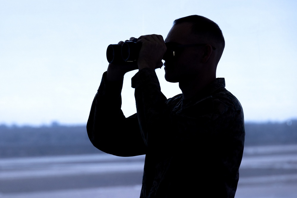 Air Traffic Control Operators Monitor Flight Line on MCAS Miramar