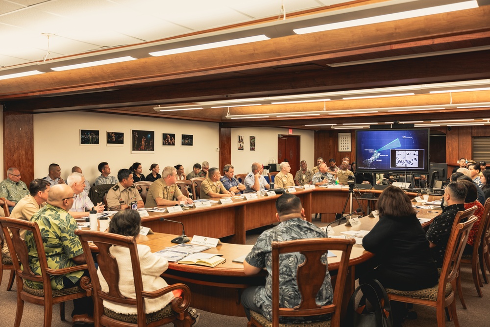 Guam Leaders Meet with Military Officials to Strengthen Civil-Military Collaboration