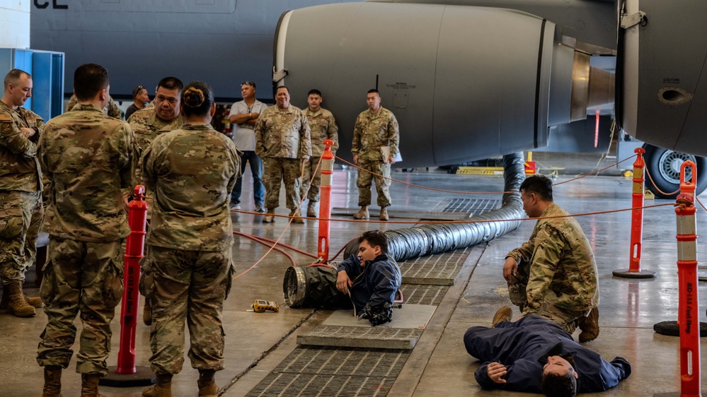 15th &amp; 154th Maintenance Squadron conduct a confined space exercise on JBPHH