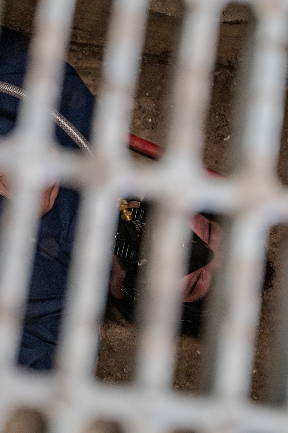 15th &amp; 154th Maintenance Squadron conduct a confined space exercise on JBPHH