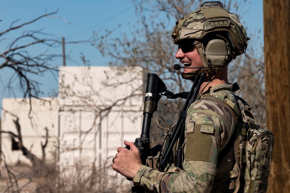 EW 25.1 urban tactics training